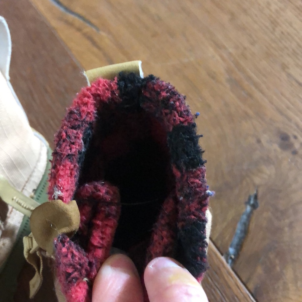 Native boots - Picture 5 of 5